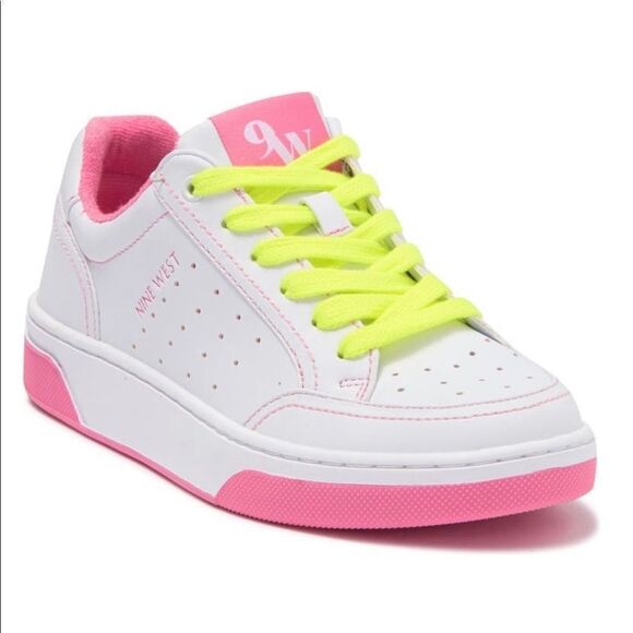 Nine‎ West Nenka 3 Sneaker, 7 & 7.5 & 8 - Picture 1 of 3